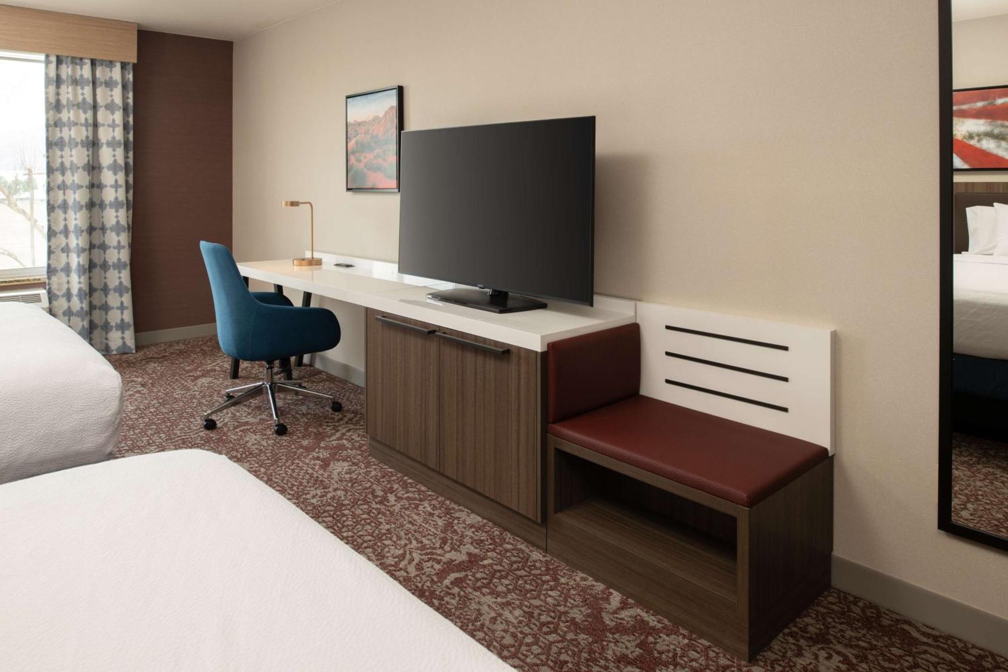 Hilton Garden Inn פונטנה מראה חיצוני תמונה