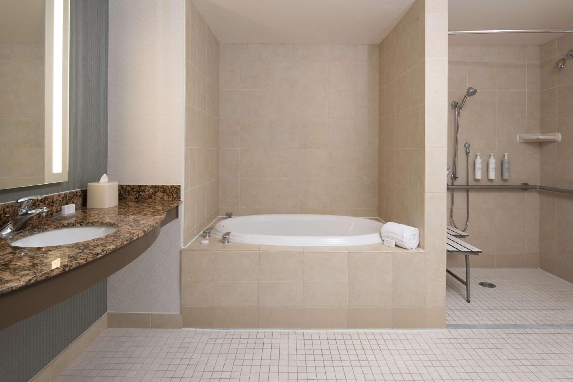 Hilton Garden Inn פונטנה מראה חיצוני תמונה