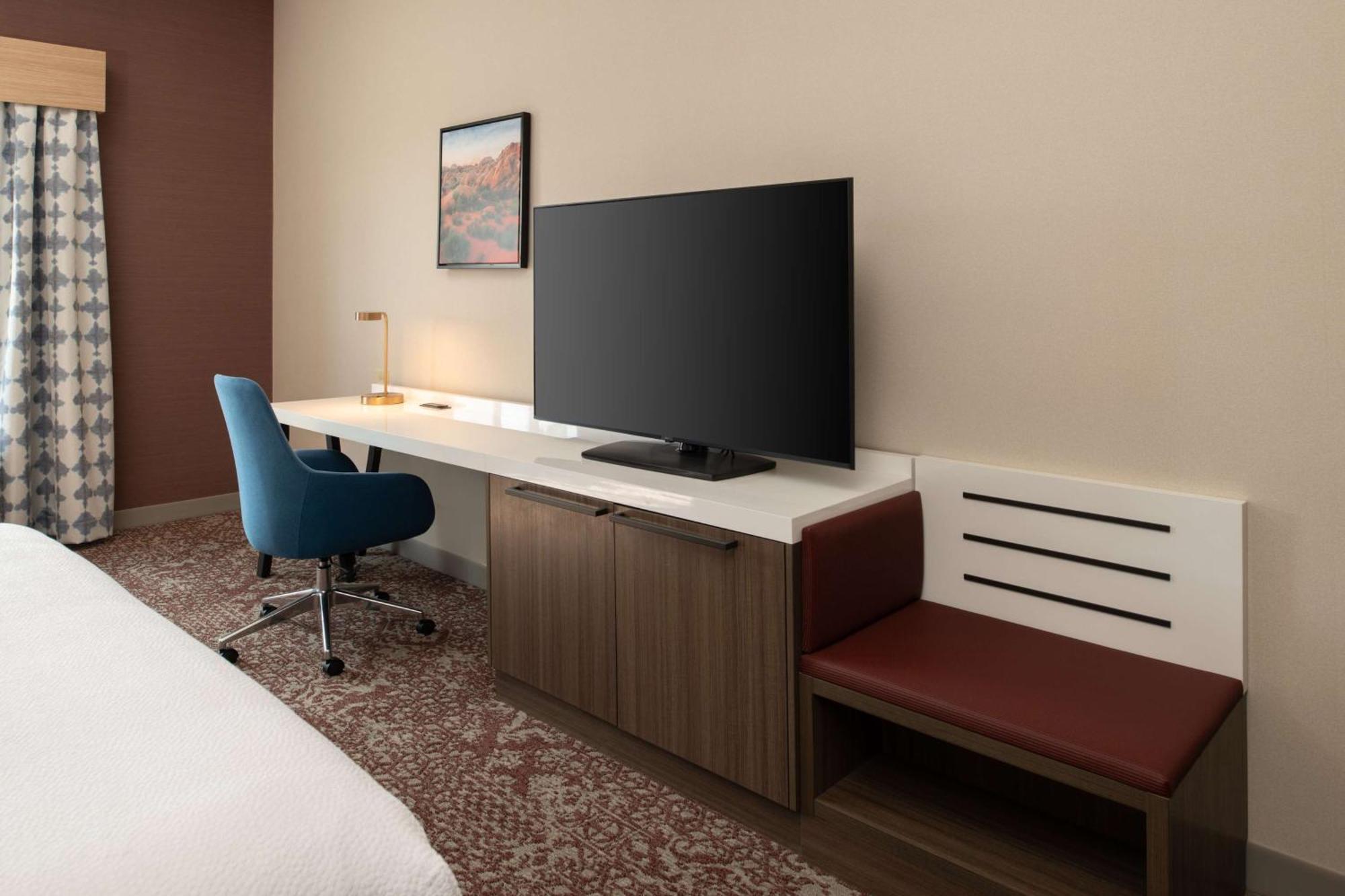 Hilton Garden Inn פונטנה מראה חיצוני תמונה