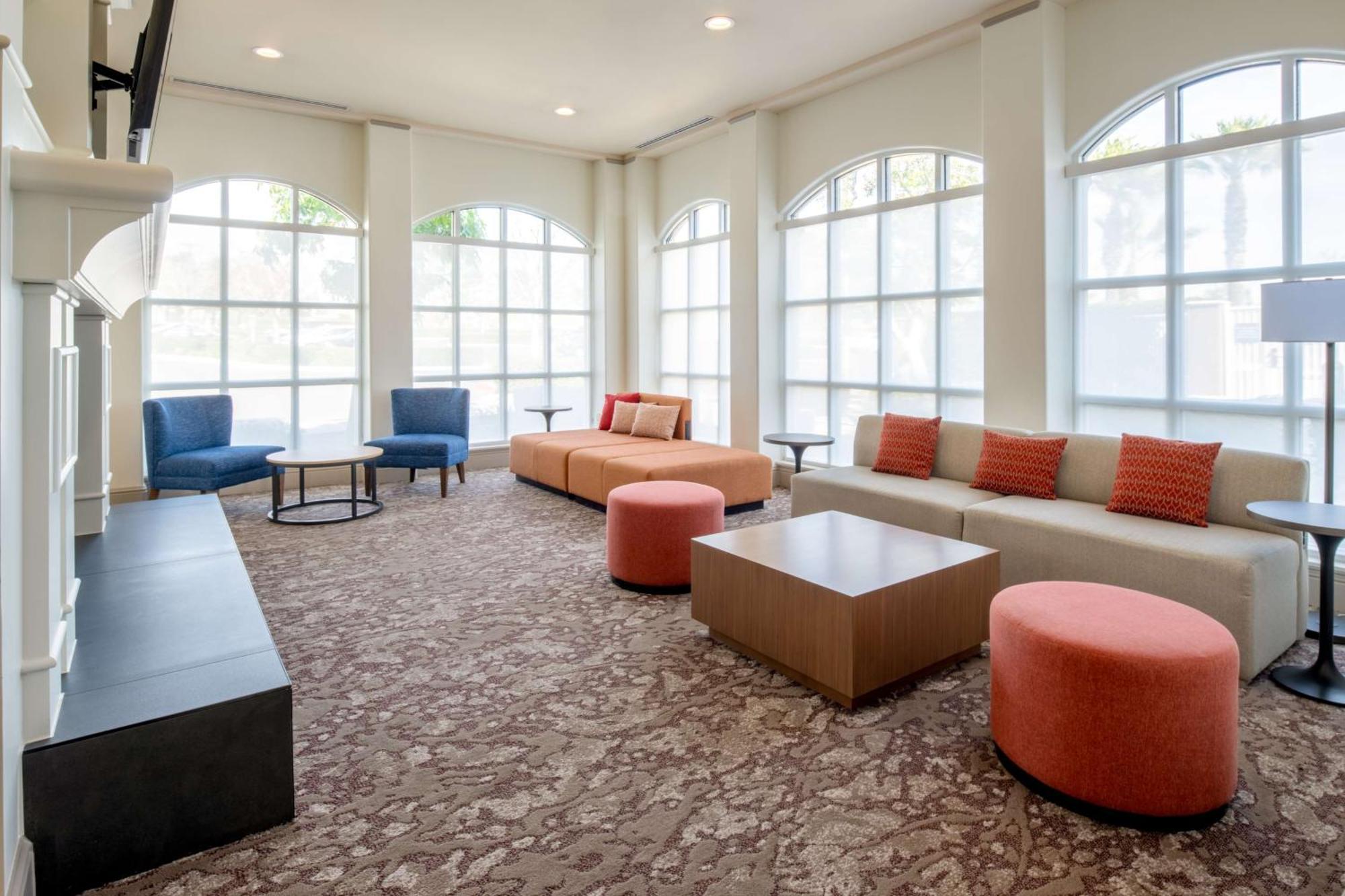 Hilton Garden Inn פונטנה מראה חיצוני תמונה