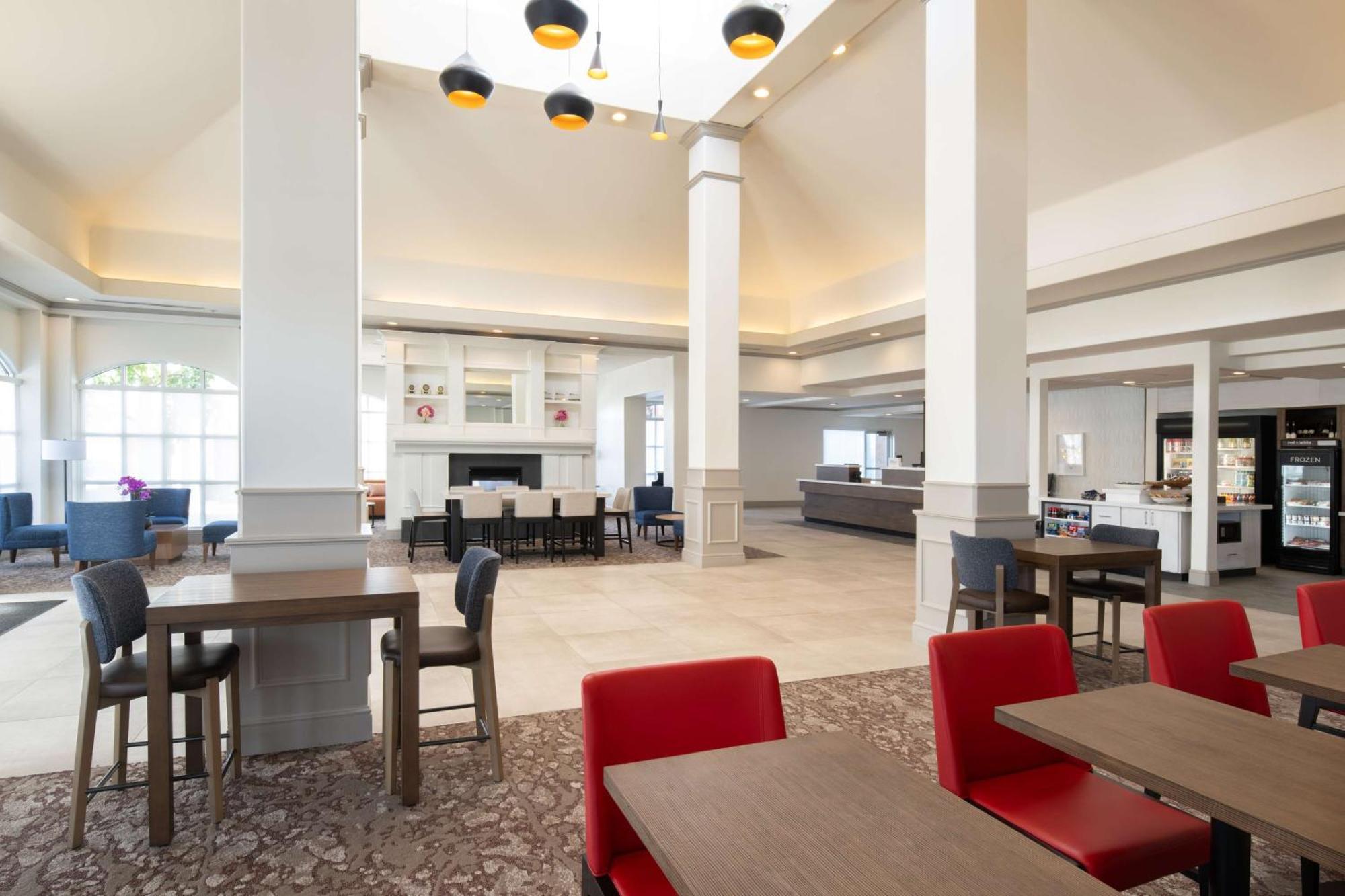 Hilton Garden Inn פונטנה מראה חיצוני תמונה