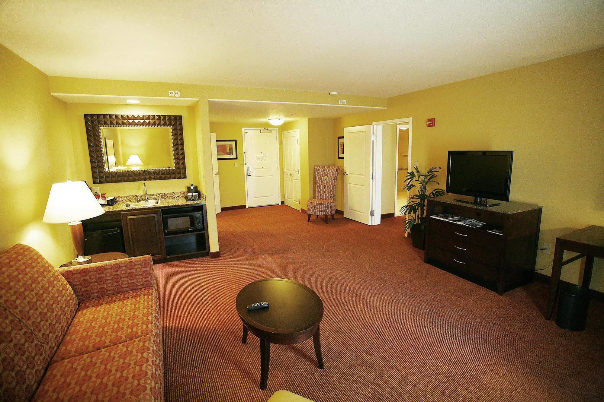 Hilton Garden Inn פונטנה חדר תמונה